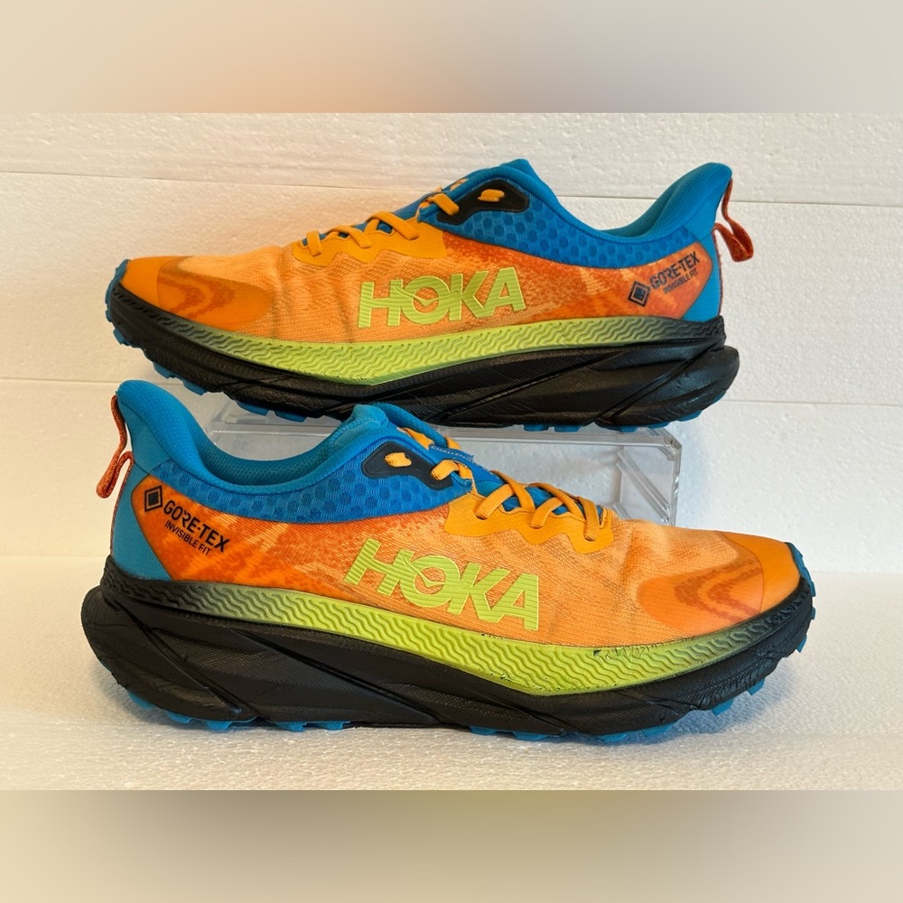 Hoka One One Mens Challenger
ATR 7 Orange Running Shoes
Sneakers 12D